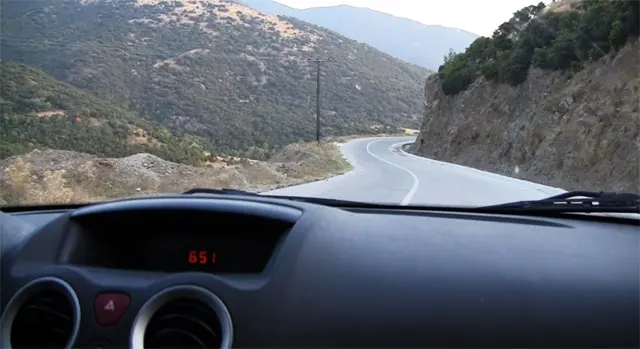 Cum sa procedezi daca ti se opreste motorul in timp ce conduci
